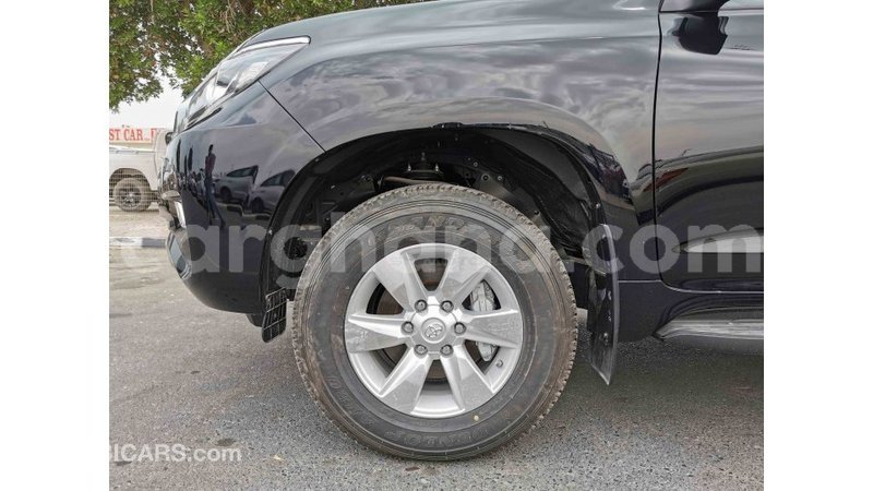 Big with watermark toyota prado ashanti import dubai 22904