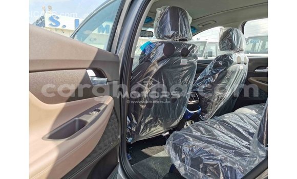 Ra Imported Hyundai Santa Fe Miiran Ọkọ̀ in Import - Dubai ni Ashanti Ra Imported Hyundai Santa Fe Miiran Ọkọ̀ in Import - Dubai ni Ashanti