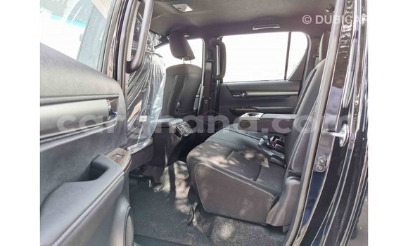 Sayi Imported Toyota Hilux Black Mota in Import - Dubai a Ashanti Sayi Imported Toyota Hilux Black Mota in Import - Dubai a Ashanti