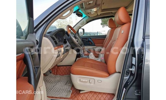 Sayi Imported Toyota Land Cruiser Sauran Mota in Import - Dubai a Ashanti Sayi Imported Toyota Land Cruiser Sauran Mota in Import - Dubai a Ashanti