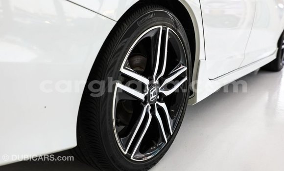 Buy Import Honda Accord White Car in Import - Dubai in Ashanti Buy Import Honda Accord White Car in Import - Dubai in Ashanti