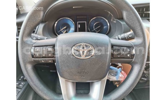 Buy Import Toyota Fortuner White Car in Import - Dubai in Ashanti Buy Import Toyota Fortuner White Car in Import - Dubai in Ashanti