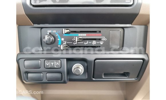 Sayi Imported Toyota Land Cruiser Sauran Mota in Import - Dubai a Ashanti Sayi Imported Toyota Land Cruiser Sauran Mota in Import - Dubai a Ashanti