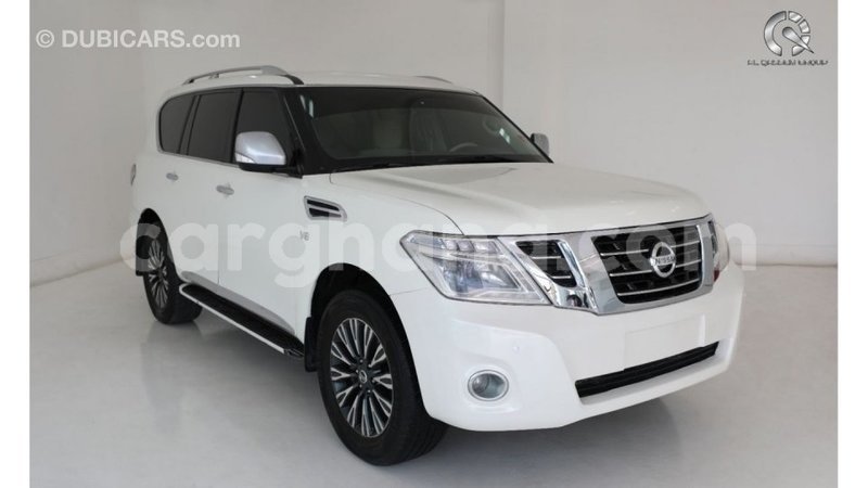 Big with watermark nissan patrol ashanti import dubai 23054