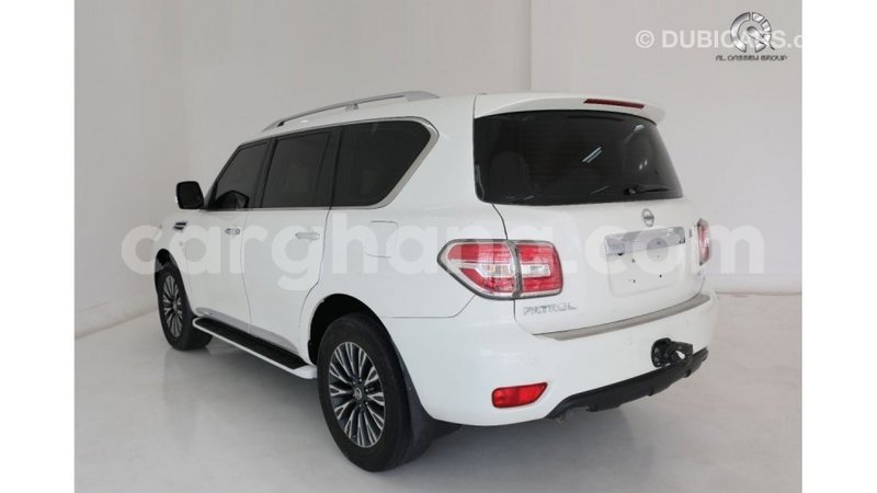 Big with watermark nissan patrol ashanti import dubai 23054