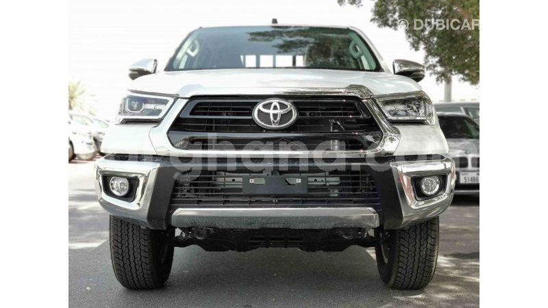 Big with watermark toyota hilux ashanti import dubai 23059