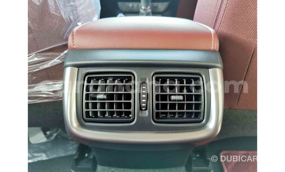 Buy Import Toyota Hilux White Car in Import - Dubai in Ashanti Buy Import Toyota Hilux White Car in Import - Dubai in Ashanti