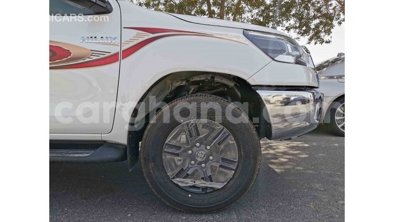 Big with watermark toyota hilux ashanti import dubai 23059