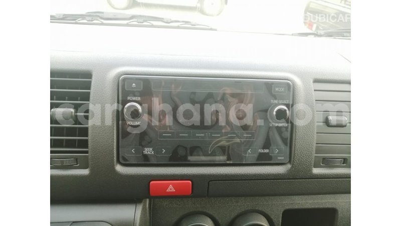 Big with watermark toyota hiace ashanti import dubai 23086