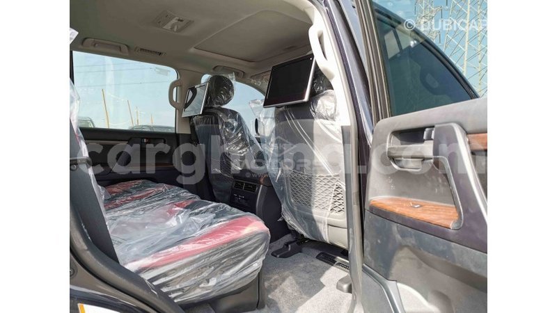 Big with watermark toyota land cruiser ashanti import dubai 23085