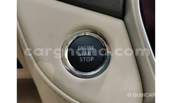 Sayi Imported Toyota Land Cruiser White Mota in Import - Dubai a Ashanti Sayi Imported Toyota Land Cruiser White Mota in Import - Dubai a Ashanti