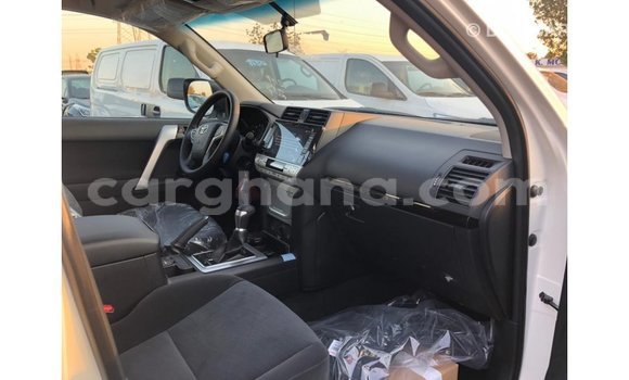 Buy Import Toyota Prado White Car in Import - Dubai in Ashanti Buy Import Toyota Prado White Car in Import - Dubai in Ashanti