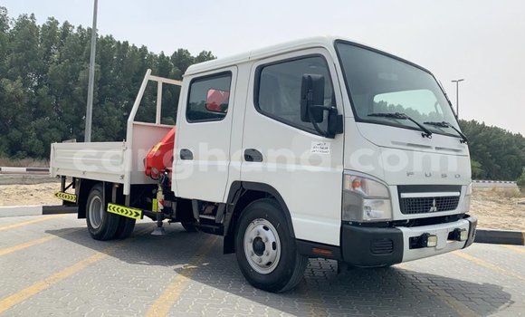 Ra Imported Mitsubishi i funfun Ọkọ̀ in Import - Dubai ni Ashanti Ra Imported Mitsubishi i funfun Ọkọ̀ in Import - Dubai ni Ashanti