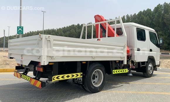 Ra Imported Mitsubishi i funfun Ọkọ̀ in Import - Dubai ni Ashanti Ra Imported Mitsubishi i funfun Ọkọ̀ in Import - Dubai ni Ashanti