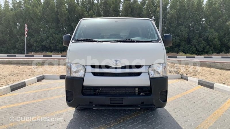 Big with watermark toyota hiace ashanti import dubai 23113