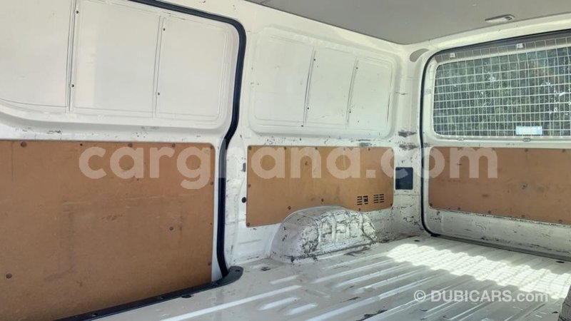 Big with watermark toyota hiace ashanti import dubai 23113