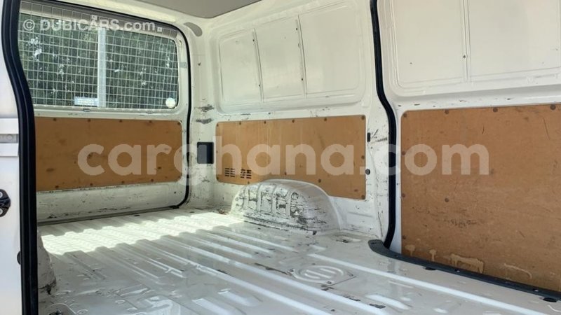 Big with watermark toyota hiace ashanti import dubai 23113