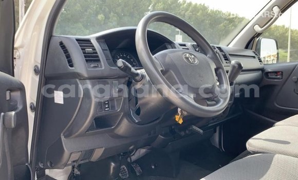 Buy Import Toyota Hiace White Car in Import - Dubai in Ashanti Buy Import Toyota Hiace White Car in Import - Dubai in Ashanti