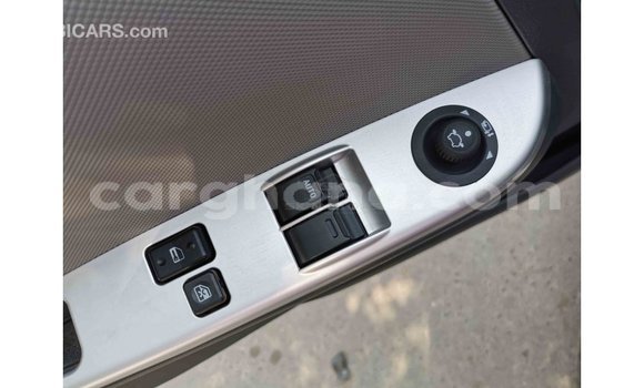 Ra Imported Foton Tunland funfun Ọkọ̀ in Import - Dubai ni Ashanti Ra Imported Foton Tunland funfun Ọkọ̀ in Import - Dubai ni Ashanti