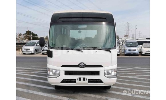 Ra Imported Toyota Coaster funfun Ọkọ̀ in Import - Dubai ni Ashanti Ra Imported Toyota Coaster funfun Ọkọ̀ in Import - Dubai ni Ashanti