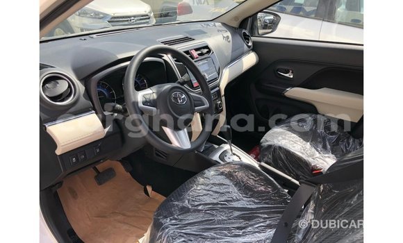 Ra Imported Toyota Rush funfun Ọkọ̀ in Import - Dubai ni Ashanti Ra Imported Toyota Rush funfun Ọkọ̀ in Import - Dubai ni Ashanti