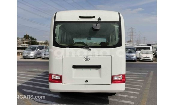 Sayi Imported Toyota Coaster White Mota in Import - Dubai a Ashanti Sayi Imported Toyota Coaster White Mota in Import - Dubai a Ashanti