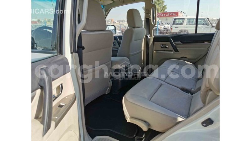 Big with watermark mitsubishi pajero ashanti import dubai 23158