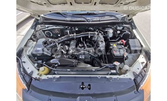 Ra Imported Mitsubishi L200 funfun Ọkọ̀ in Import - Dubai ni Ashanti Ra Imported Mitsubishi L200 funfun Ọkọ̀ in Import - Dubai ni Ashanti