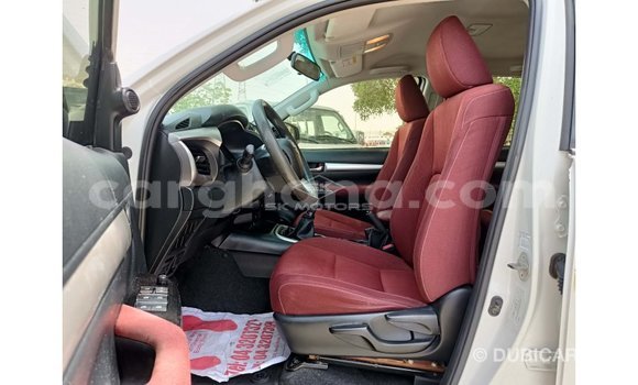Buy Import Toyota Hilux White Car in Import - Dubai in Ashanti Buy Import Toyota Hilux White Car in Import - Dubai in Ashanti