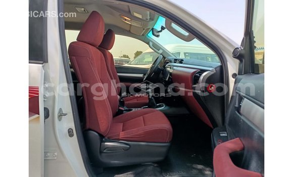 Buy Import Toyota Hilux White Car in Import - Dubai in Ashanti Buy Import Toyota Hilux White Car in Import - Dubai in Ashanti