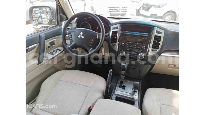 Big with watermark mitsubishi pajero ashanti import dubai 23171