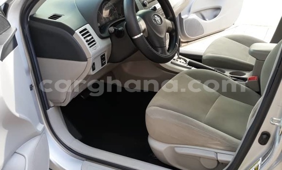 Sayi Na hannu Toyota Corolla Azurfa Mota in Accra a Greater Accra Sayi Na hannu Toyota Corolla Azurfa Mota in Accra a Greater Accra