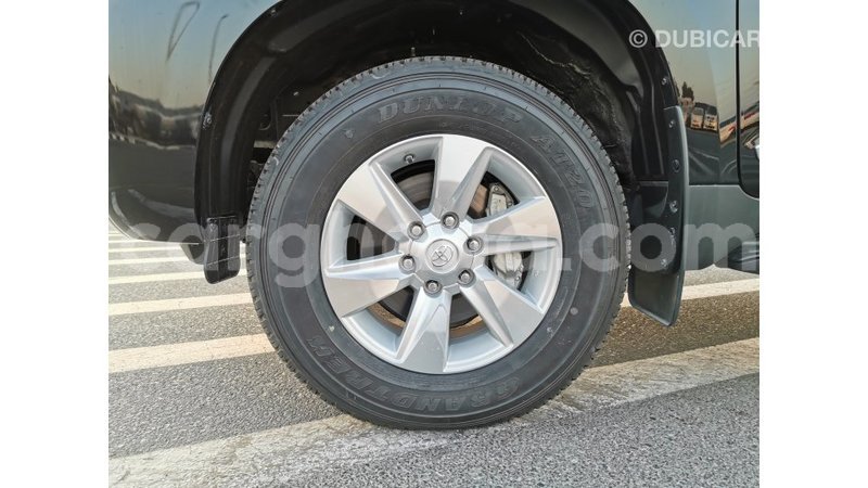 Big with watermark toyota prado ashanti import dubai 23193