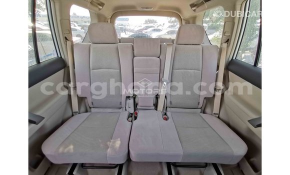 Buy Import Toyota Prado White Car in Import - Dubai in Ashanti Buy Import Toyota Prado White Car in Import - Dubai in Ashanti