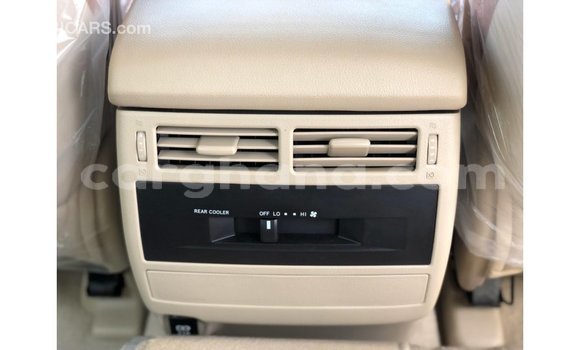 Ra Imported Toyota Land Cruiser funfun Ọkọ̀ in Import - Dubai ni Ashanti Ra Imported Toyota Land Cruiser funfun Ọkọ̀ in Import - Dubai ni Ashanti