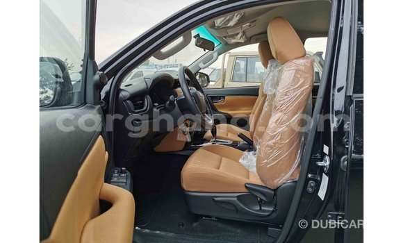 Sayi Imported Toyota Fortuner Black Mota in Import - Dubai a Ashanti Sayi Imported Toyota Fortuner Black Mota in Import - Dubai a Ashanti