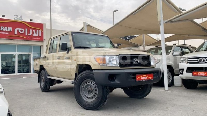 Big with watermark toyota land cruiser ashanti import dubai 23215