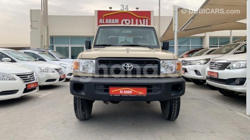 Big with watermark toyota land cruiser ashanti import dubai 23215