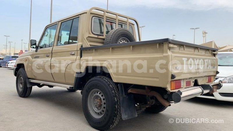 Big with watermark toyota land cruiser ashanti import dubai 23215