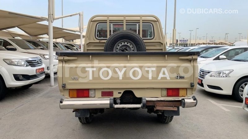 Big with watermark toyota land cruiser ashanti import dubai 23215