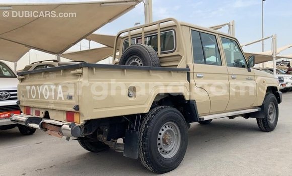 Ra Imported Toyota Land Cruiser Brown Ọkọ̀ in Import - Dubai ni Ashanti Ra Imported Toyota Land Cruiser Brown Ọkọ̀ in Import - Dubai ni Ashanti