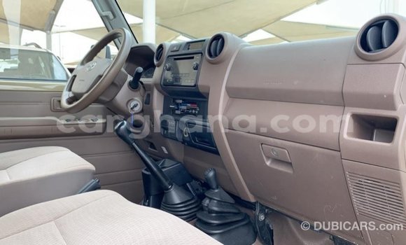 Ra Imported Toyota Land Cruiser Brown Ọkọ̀ in Import - Dubai ni Ashanti Ra Imported Toyota Land Cruiser Brown Ọkọ̀ in Import - Dubai ni Ashanti