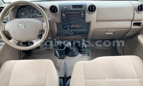 Ra Imported Toyota Land Cruiser Brown Ọkọ̀ in Import - Dubai ni Ashanti Ra Imported Toyota Land Cruiser Brown Ọkọ̀ in Import - Dubai ni Ashanti