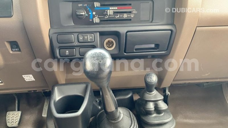 Big with watermark toyota land cruiser ashanti import dubai 23215