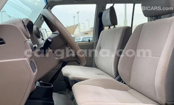 Ra Imported Toyota Land Cruiser Brown Ọkọ̀ in Import - Dubai ni Ashanti Ra Imported Toyota Land Cruiser Brown Ọkọ̀ in Import - Dubai ni Ashanti