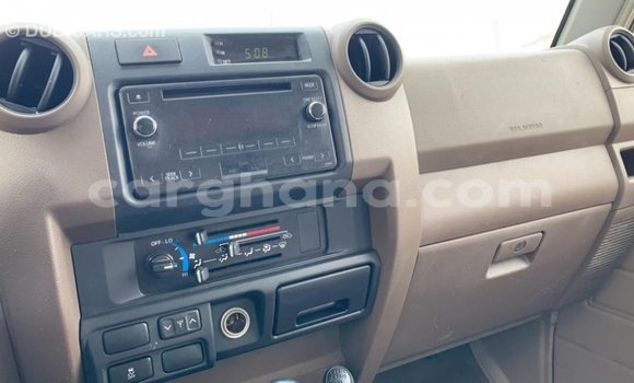Ra Imported Toyota Land Cruiser Brown Ọkọ̀ in Import - Dubai ni Ashanti Ra Imported Toyota Land Cruiser Brown Ọkọ̀ in Import - Dubai ni Ashanti