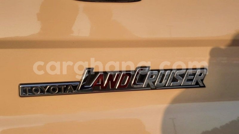 Big with watermark toyota land cruiser ashanti import dubai 23215