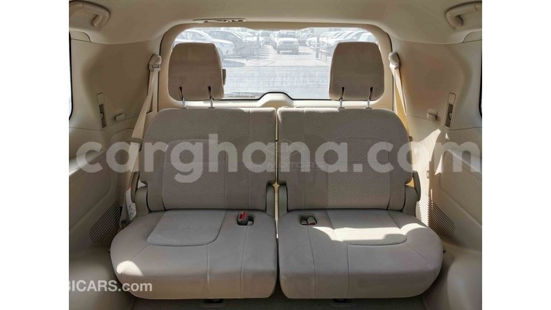 Big with watermark toyota land cruiser ashanti import dubai 23220