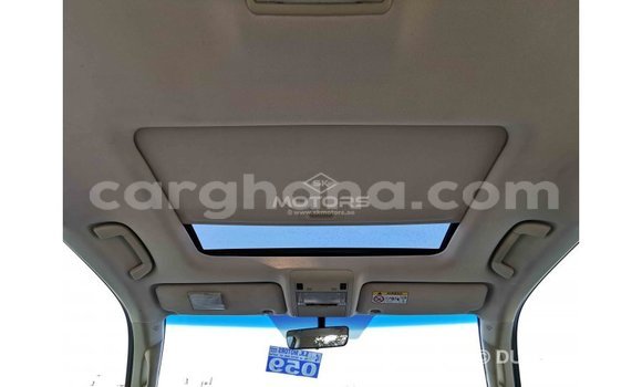 Buy Import Toyota Land Cruiser White Car in Import - Dubai in Ashanti Buy Import Toyota Land Cruiser White Car in Import - Dubai in Ashanti