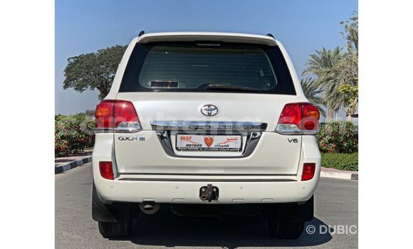 Ra Imported Toyota Land Cruiser funfun Ọkọ̀ in Import - Dubai ni Ashanti Ra Imported Toyota Land Cruiser funfun Ọkọ̀ in Import - Dubai ni Ashanti